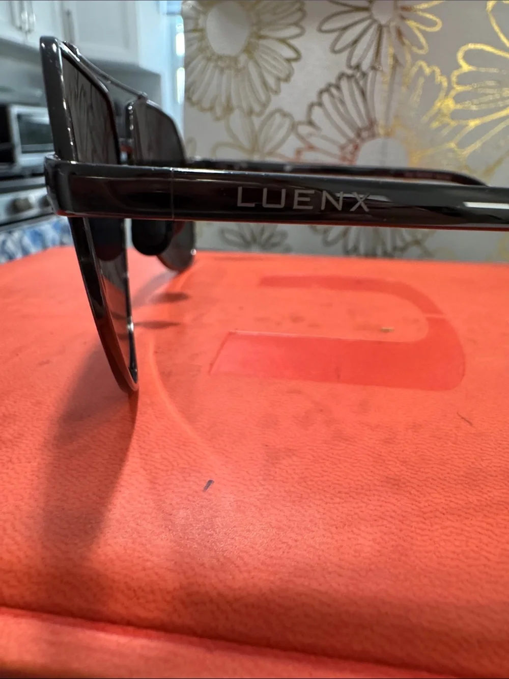 Aviator-Style Dark Lens Sunglasses - Black Frame